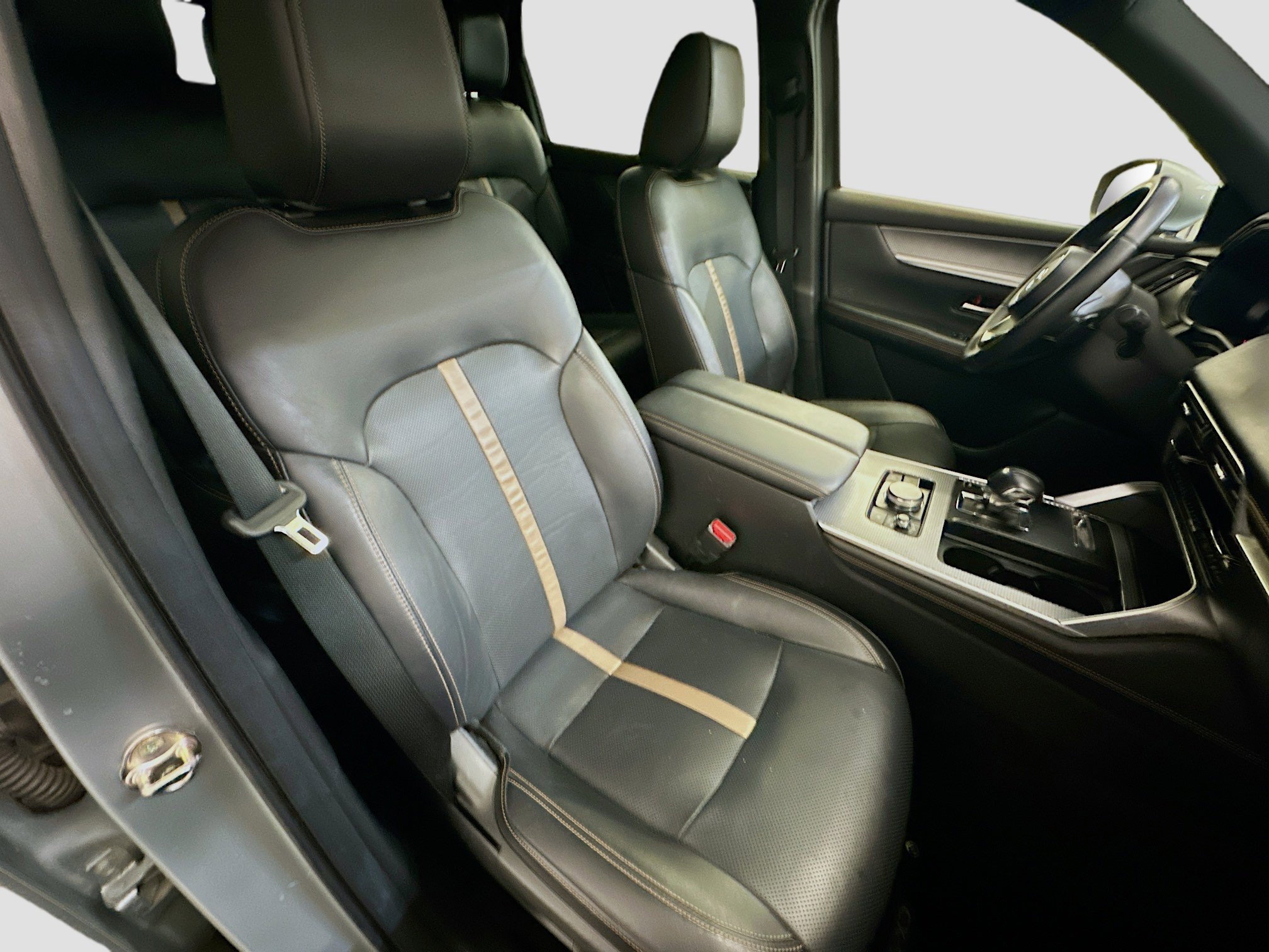 Used 2025 MAZDA CX-90 3.3 Turbo w/ Premium Plus Pkg image 35