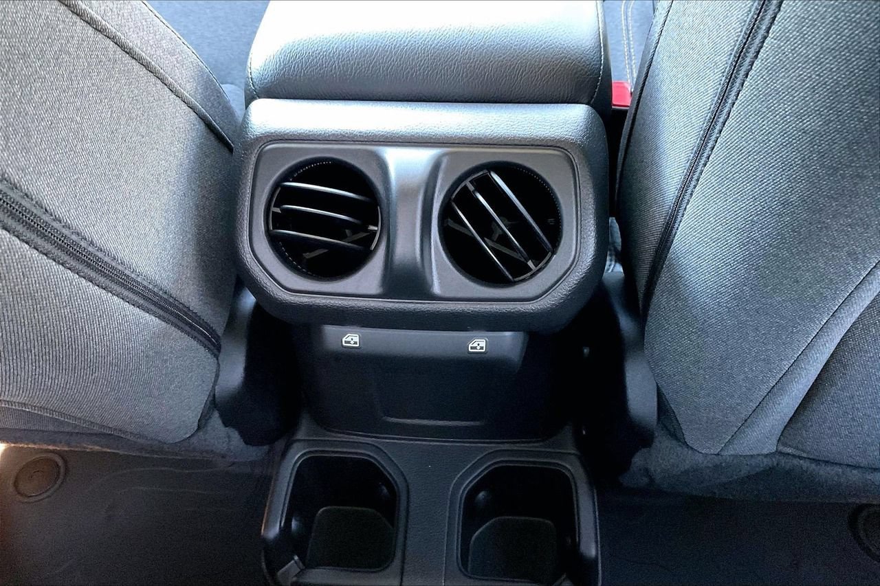 New 2026 Jeep Gladiator Sport AWD/4WD image 13