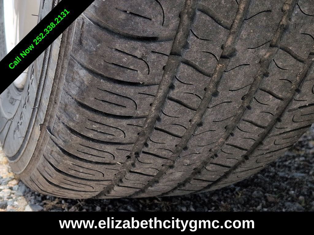 Used 2022 Chevrolet Trax LT w/ Driver Confidence Package image 12