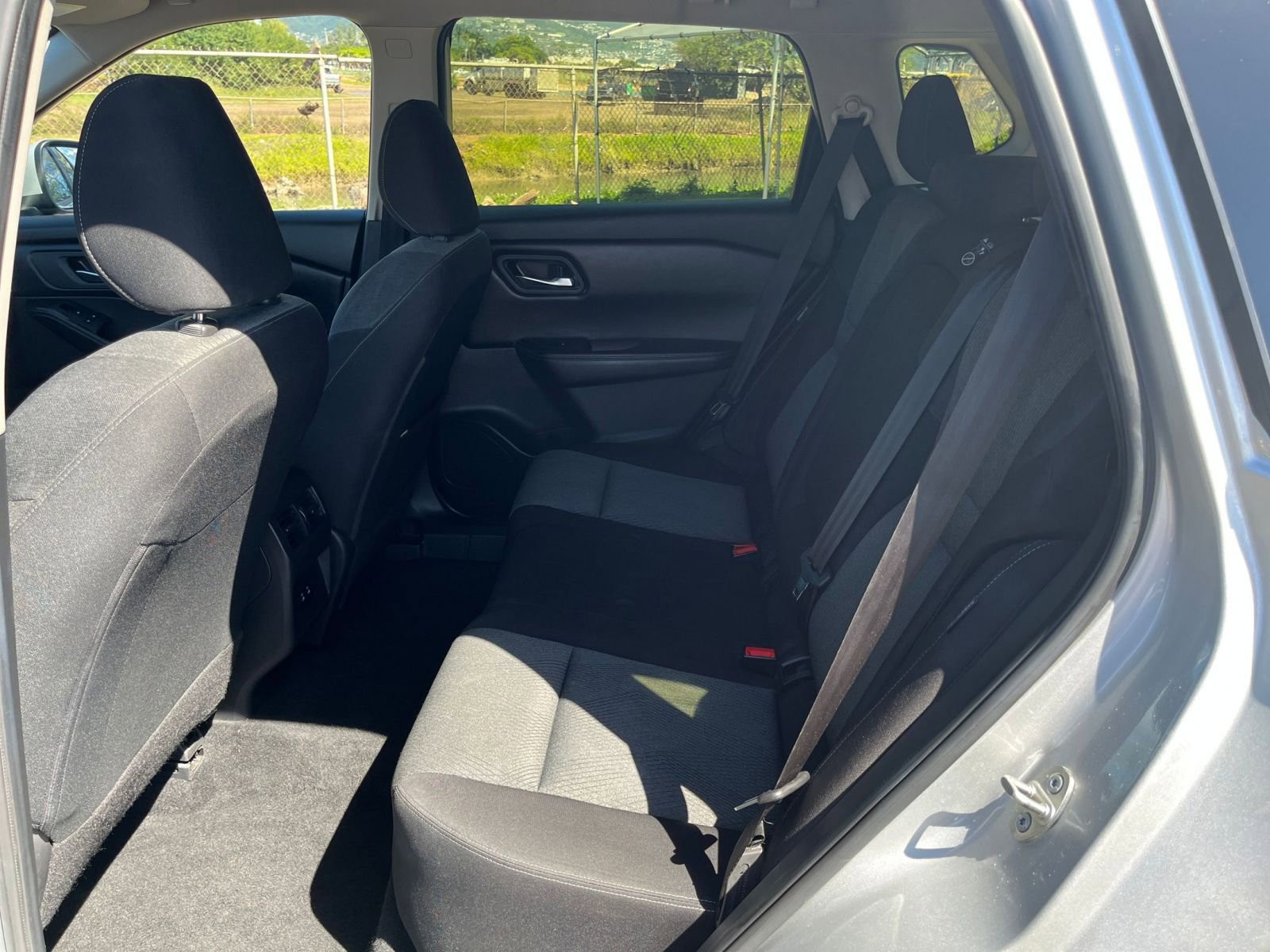 Used 2024 Nissan Rogue SV image 21