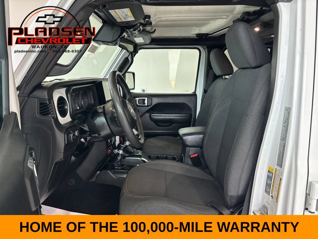 Used 2025 Jeep Wrangler Unlimited Sport AWD/4WD image 10