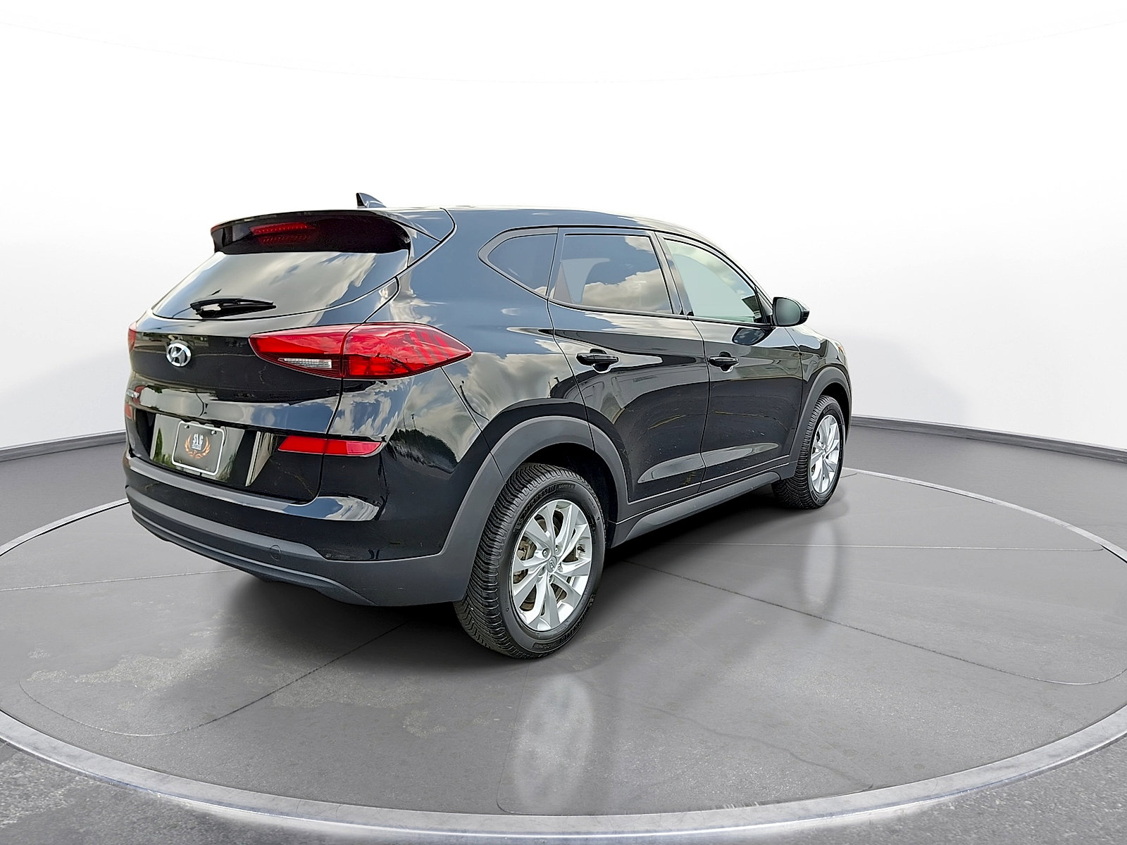 Used 2021 Hyundai Tucson SE w/ Cargo Package FWD image 7