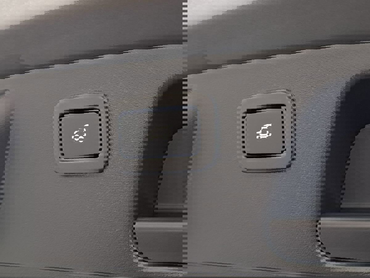 Used 2020 Jaguar E-PACE SE AWD/4WD image 41