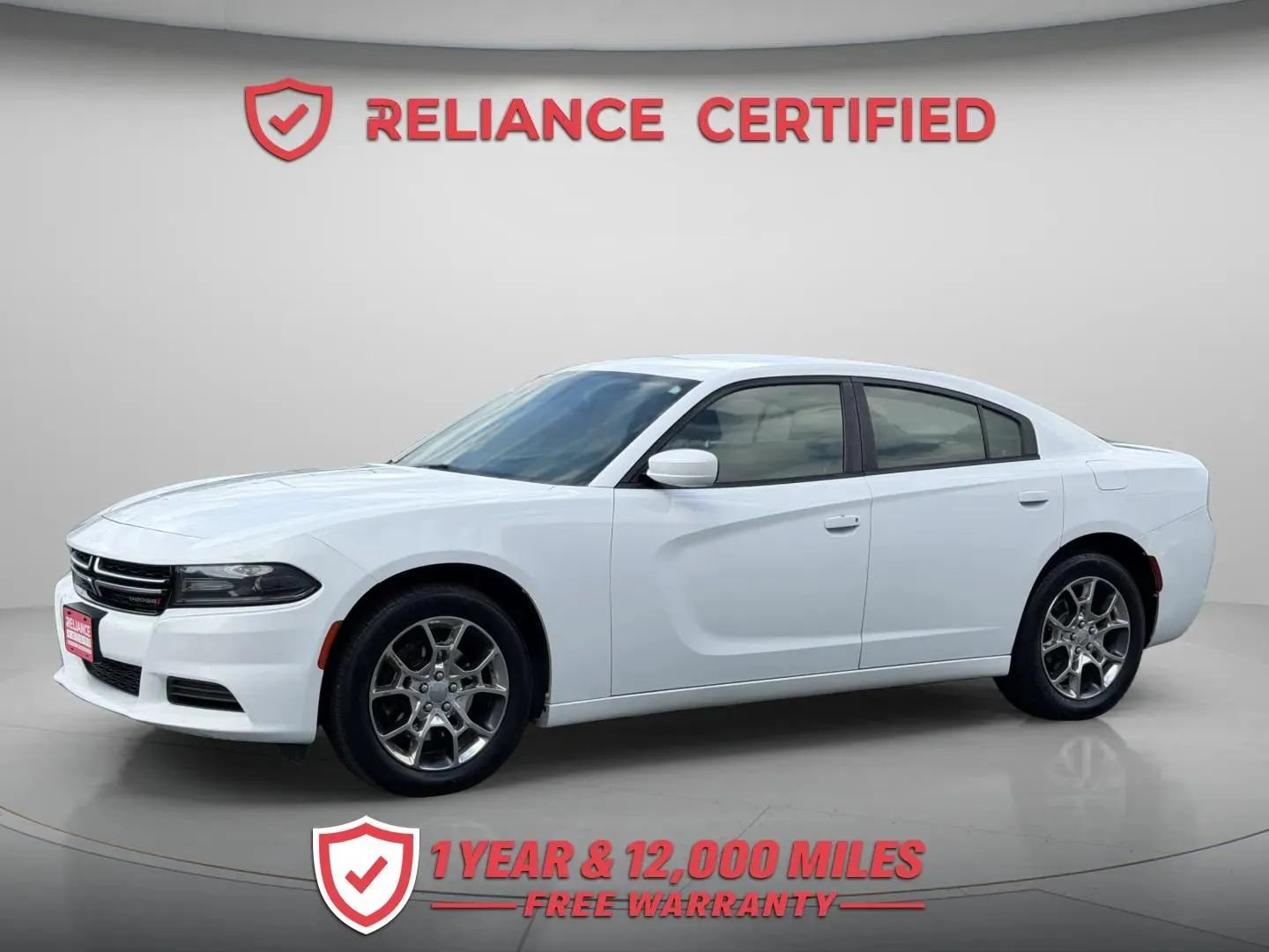 Used 2015 Dodge Charger SE w/ Popular Equipment Group AWD/4WD image 2