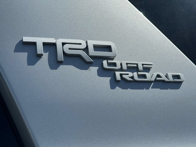 Certified 2022 Toyota 4Runner TRD Off-Road Premium w/ Moonroof Package AWD/4WD image 36