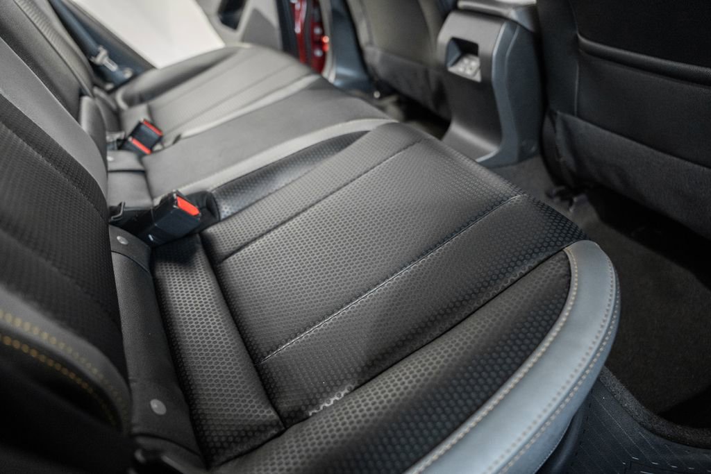 Used 2025 Subaru Crosstrek 2.5i Wilderness w/ Crosstrek Mirror Package AWD/4WD image 32