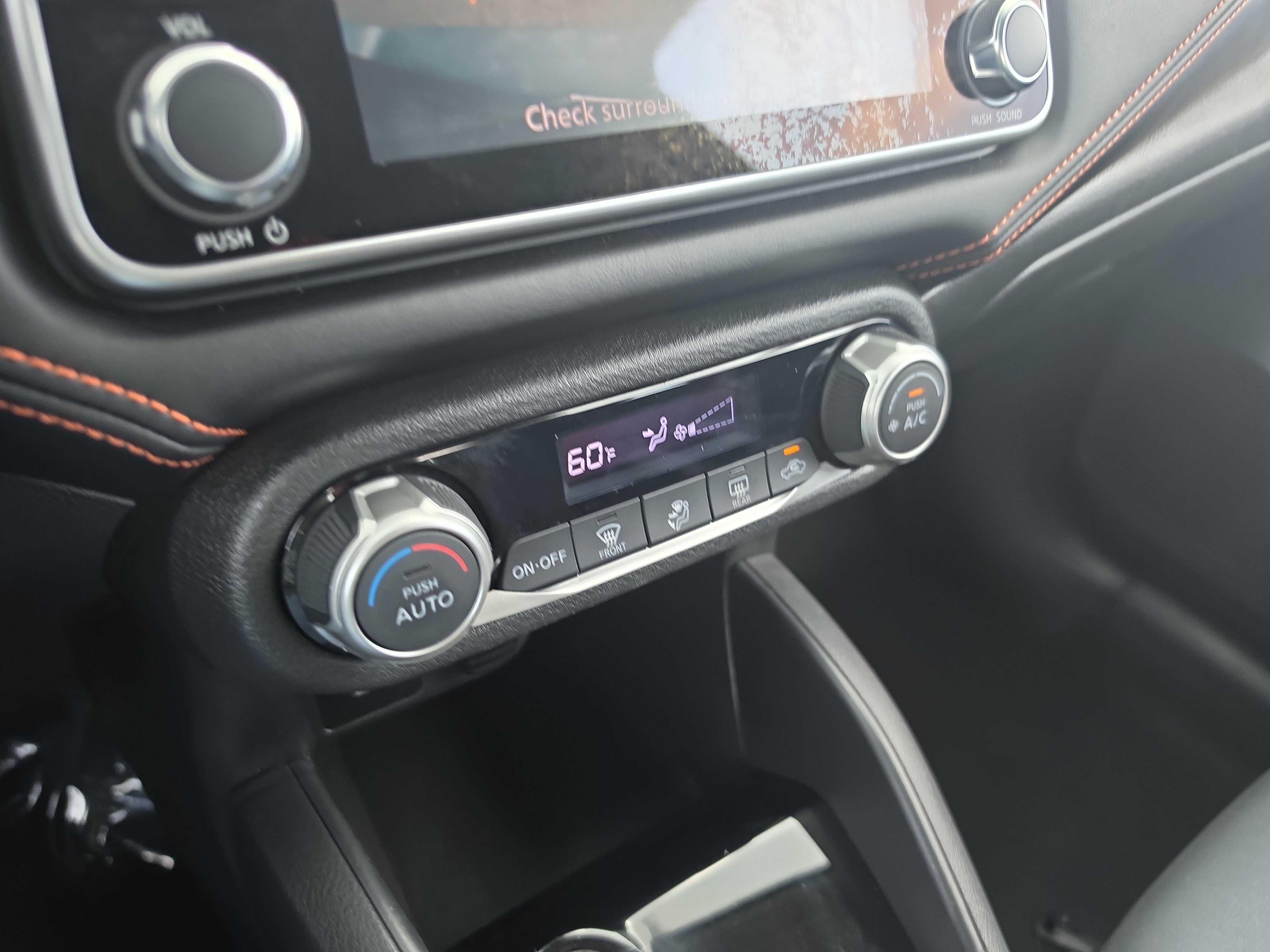 Used 2020 Nissan Versa SR FWD image 19