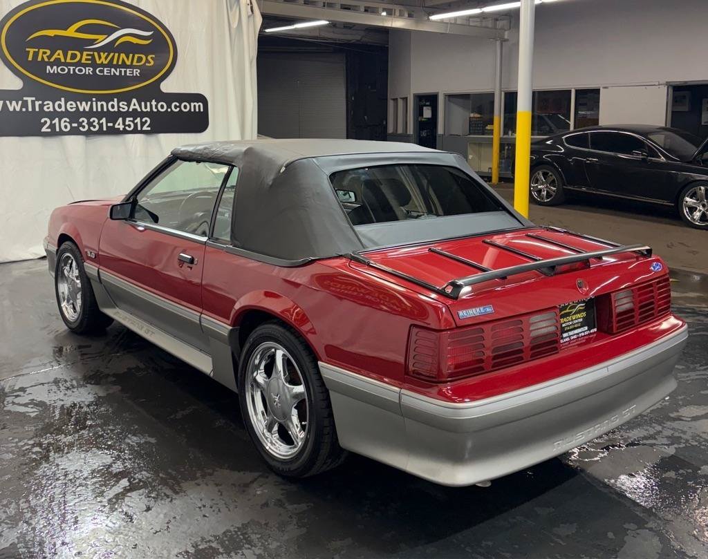 Used 1987 Ford Mustang GT RWD image 4