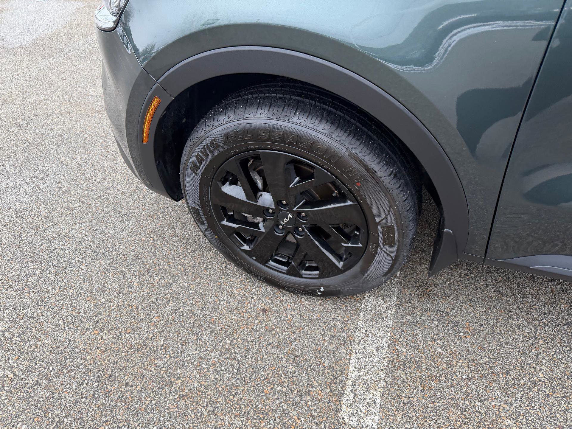 Used 2023 Kia Sorento S w/ Panoramic Sunroof Package image 12