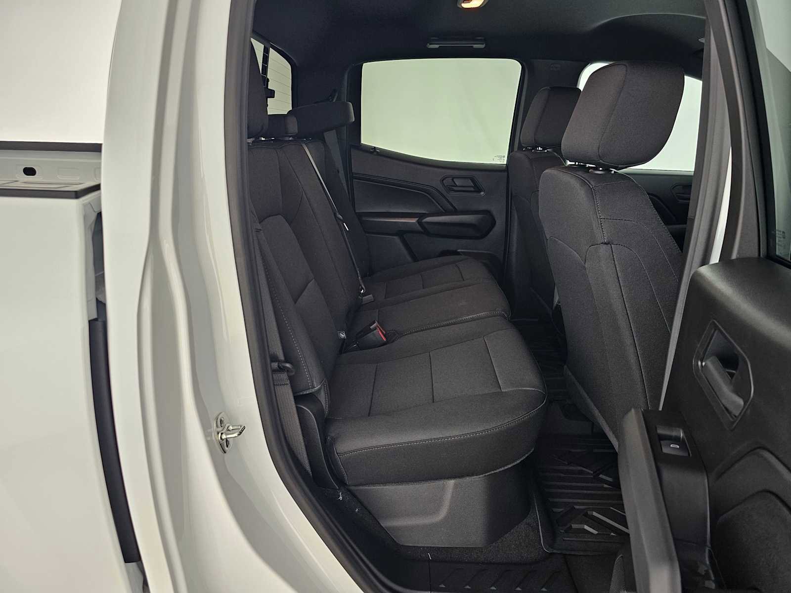 New 2026 Chevrolet Colorado W/T image 12