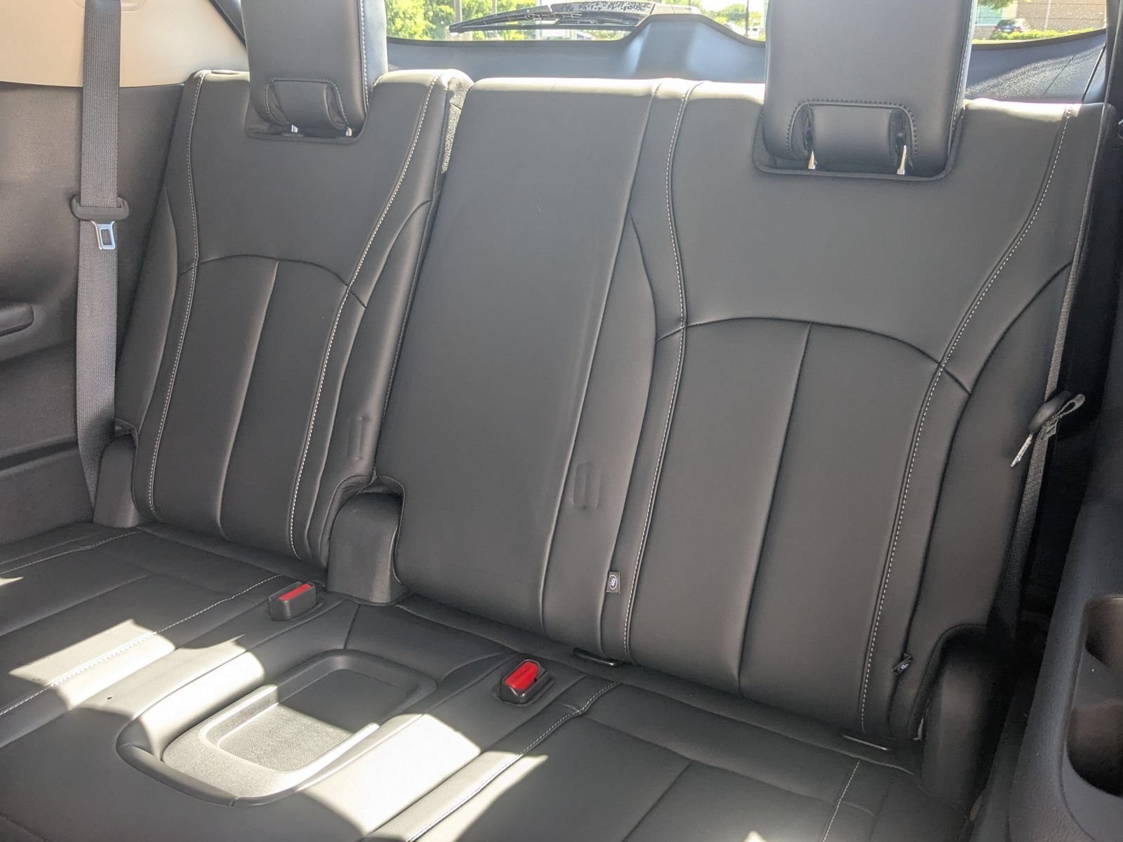 Used 2025 INFINITI QX60 Luxe AWD/4WD image 35