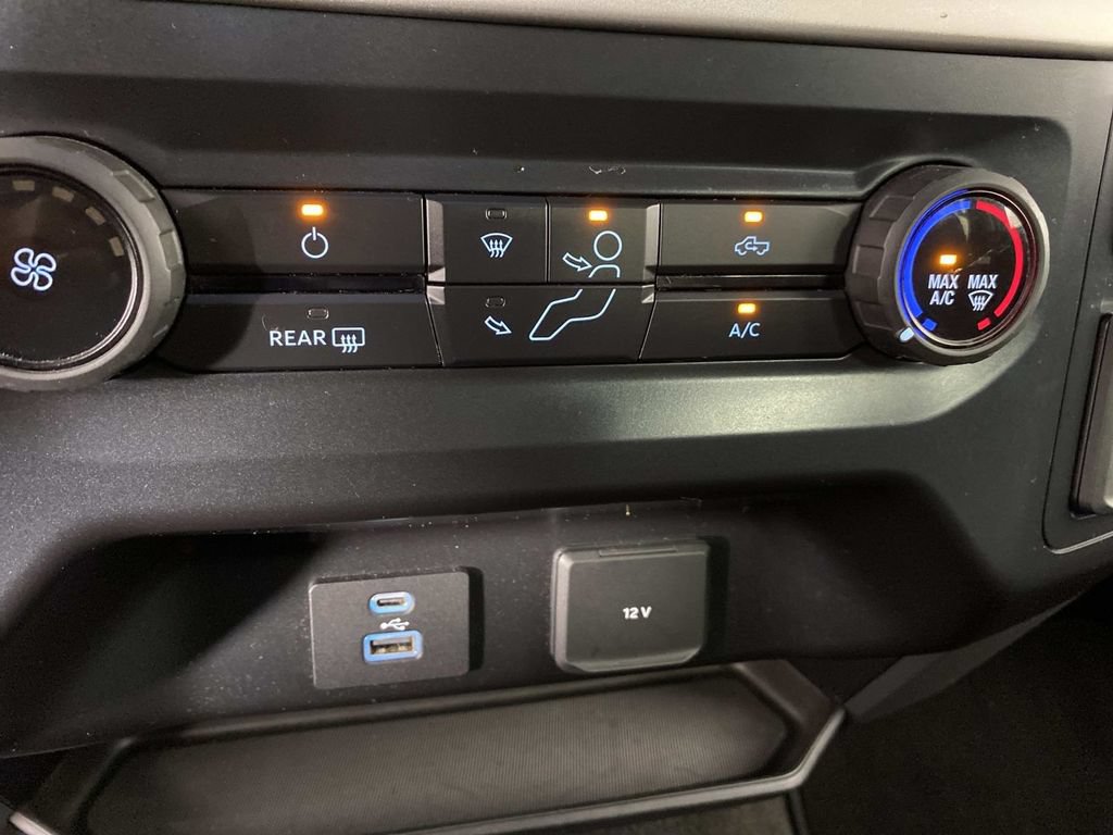 Used 2021 Ford F150 XLT AWD/4WD image 19