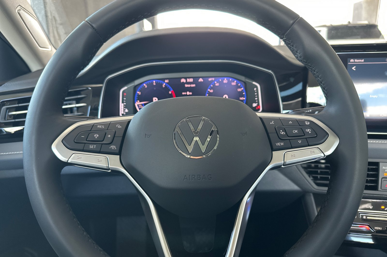 New 2026 Volkswagen Jetta SEL FWD image 23