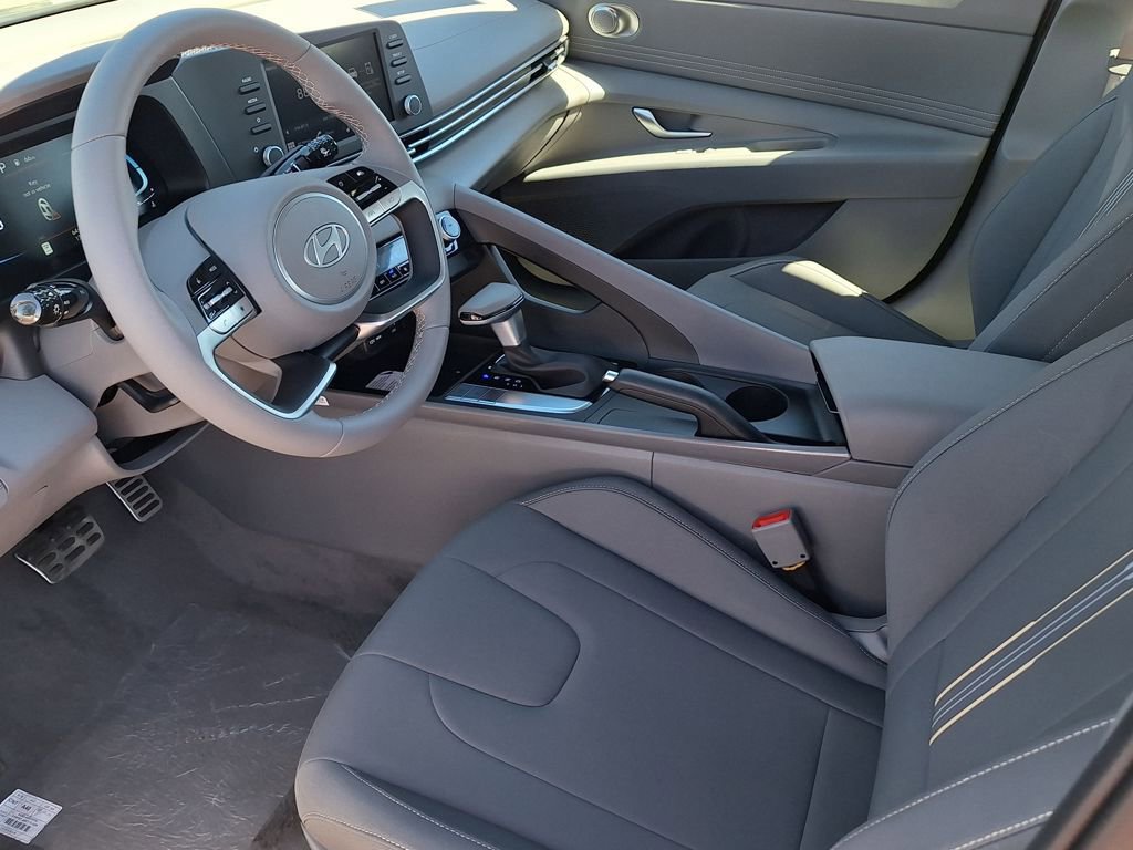 New 2026 Hyundai Elantra Sport image 10
