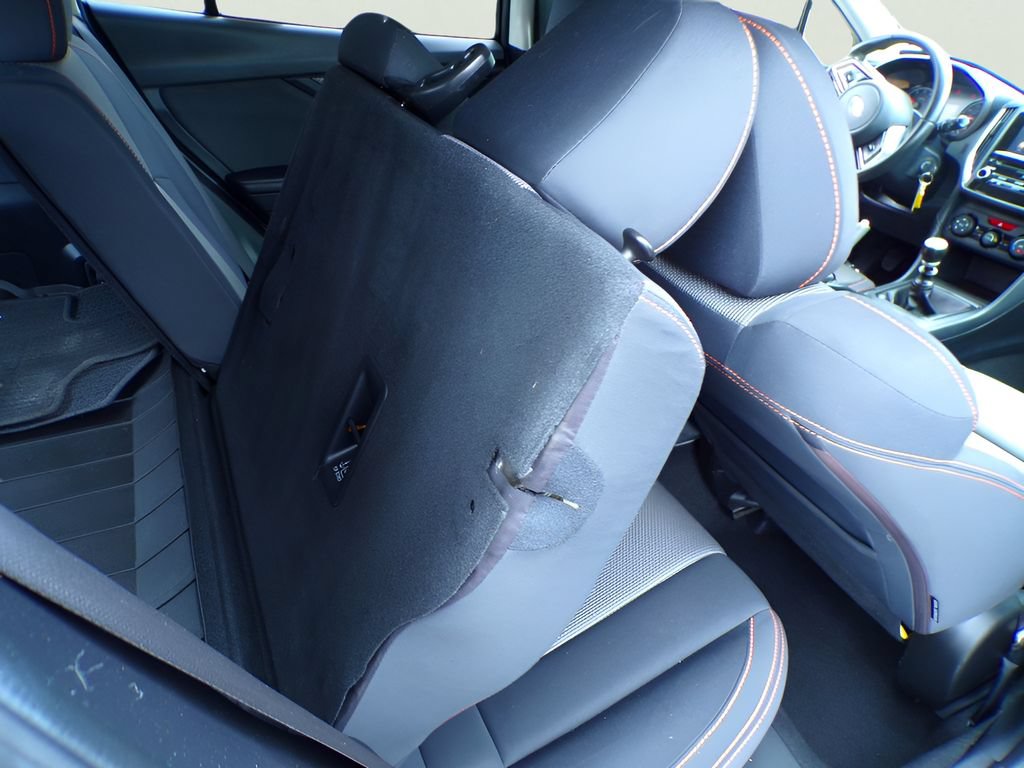 Used 2019 Subaru Crosstrek 2.0i Premium AWD/4WD image 5