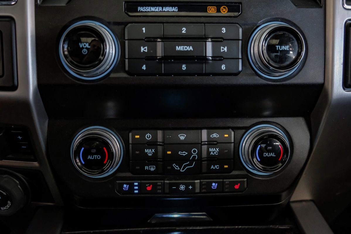 Used 2020 Ford F250 Platinum w/ FX4 Off-Road Package image 26