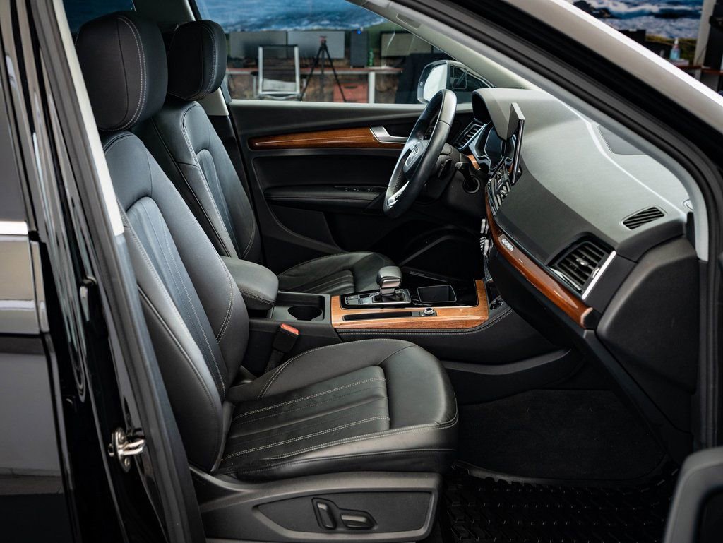 Used 2023 Audi Q5 2.0T Premium Plus w/ Premium Plus Package image 24