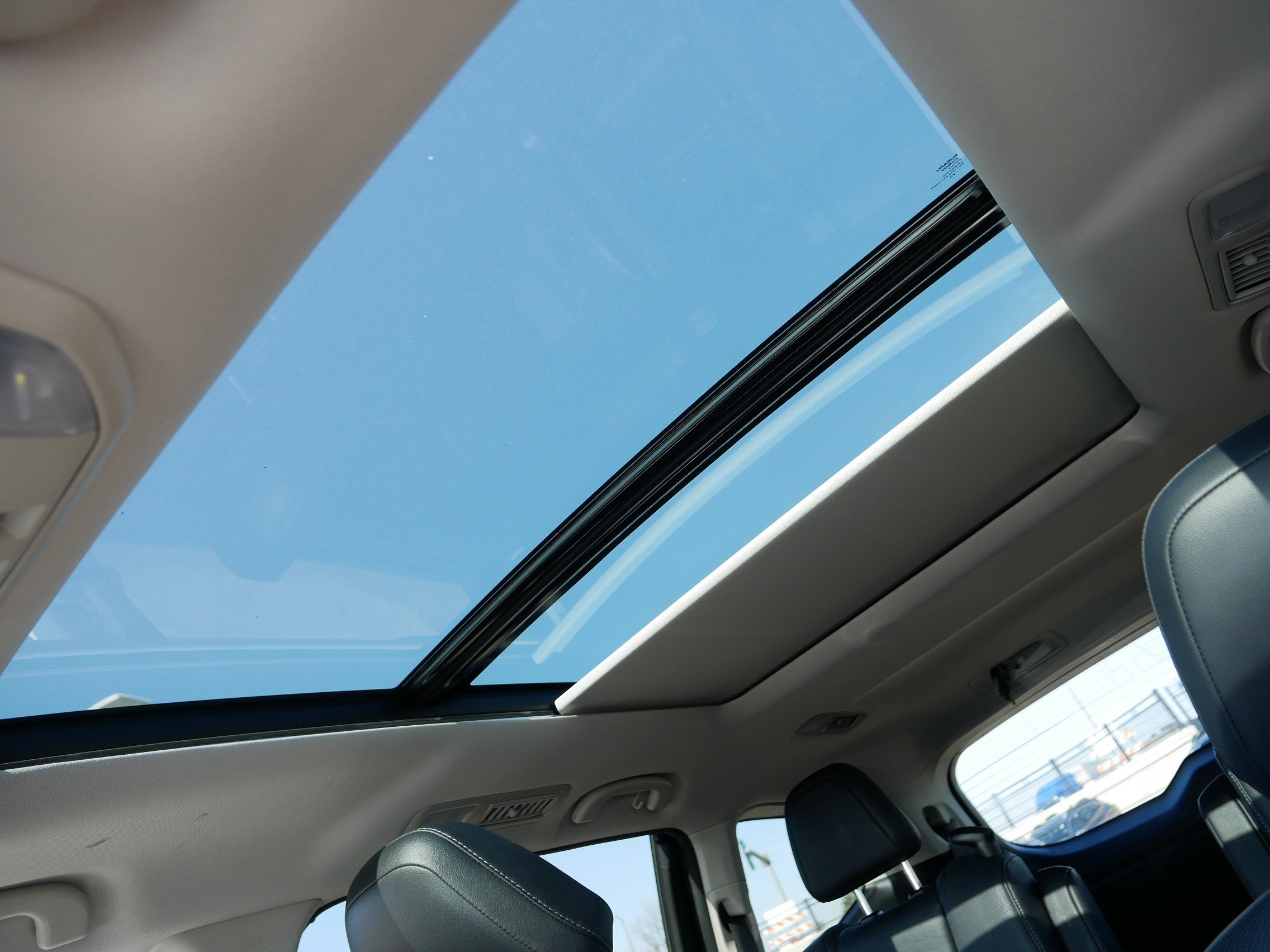 Used 2023 Subaru Ascent Limited w/ Technology Package image 32