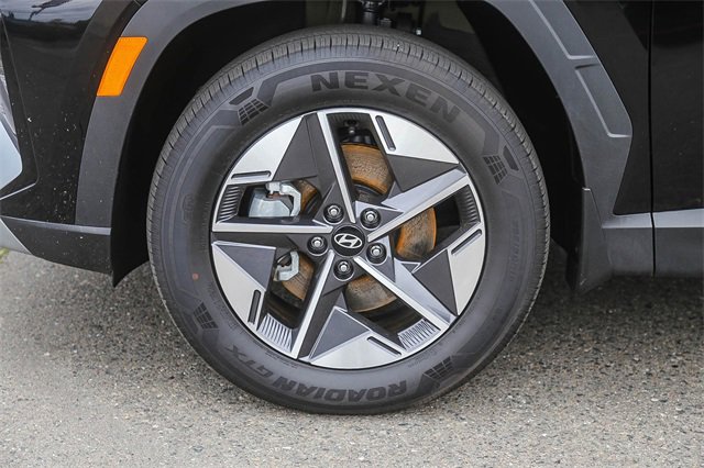 Certified 2025 Hyundai Tucson SEL image 11