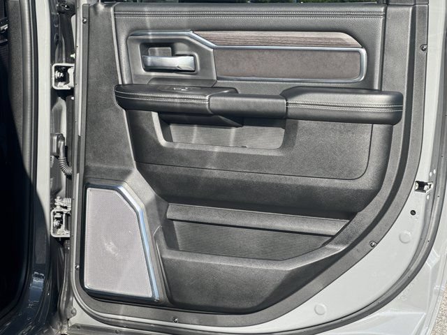 Certified 2026 RAM 2500 Laramie AWD/4WD image 19
