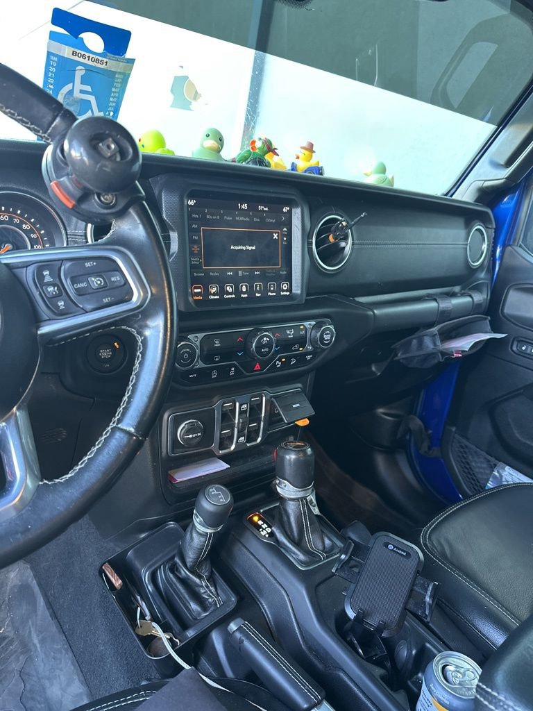 Used 2019 Jeep Wrangler Unlimited Sahara image 18