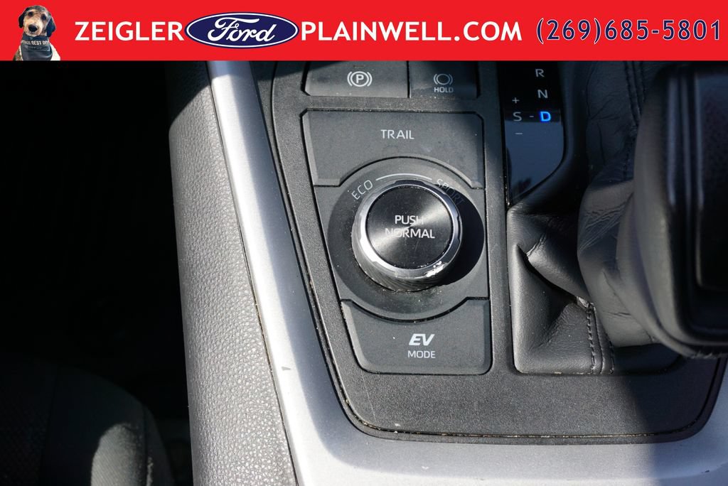Used 2023 Toyota RAV4 XLE w/ XLE Grade Weather Package AWD/4WD image 21