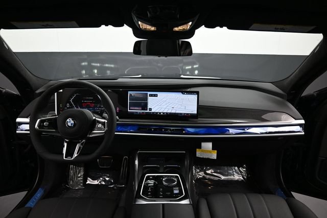 New 2026 BMW 760i xDrive w/ Executive Package AWD/4WD image 14