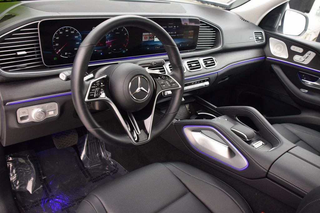 Certified 2025 Mercedes-Benz GLS 450 4MATIC image 22