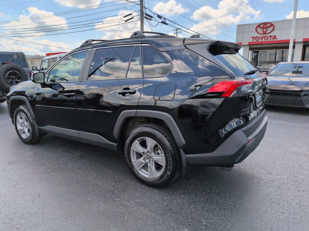 Certified 2025 Toyota RAV4 XLE w/ Convenience Package AWD/4WD image 3