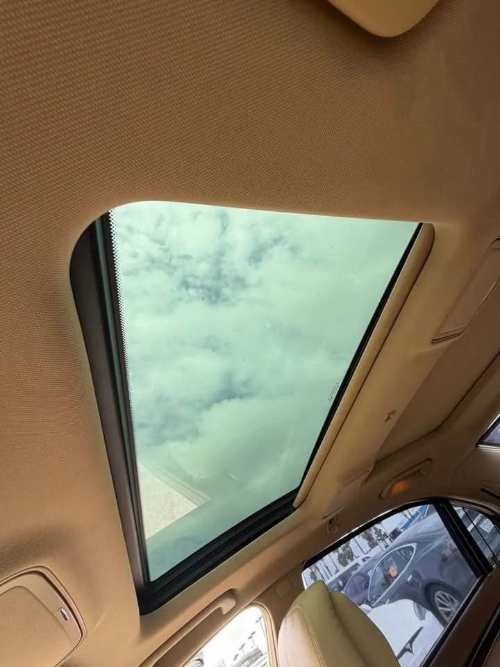 Used 2011 Mercedes-Benz S 400 image 6