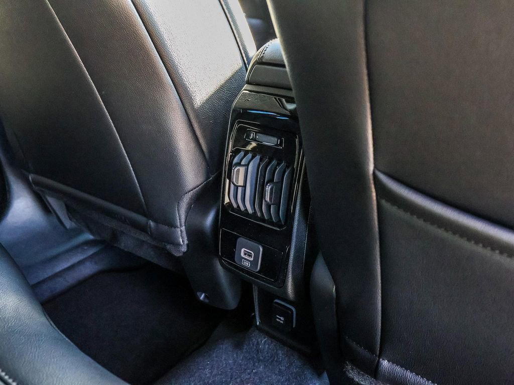 New 2026 Jeep Compass Latitude AWD/4WD image 19