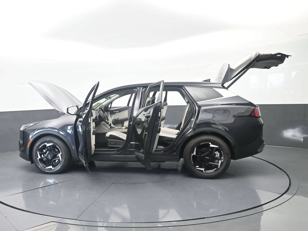 Used 2026 Kia Sportage EX FWD image 72