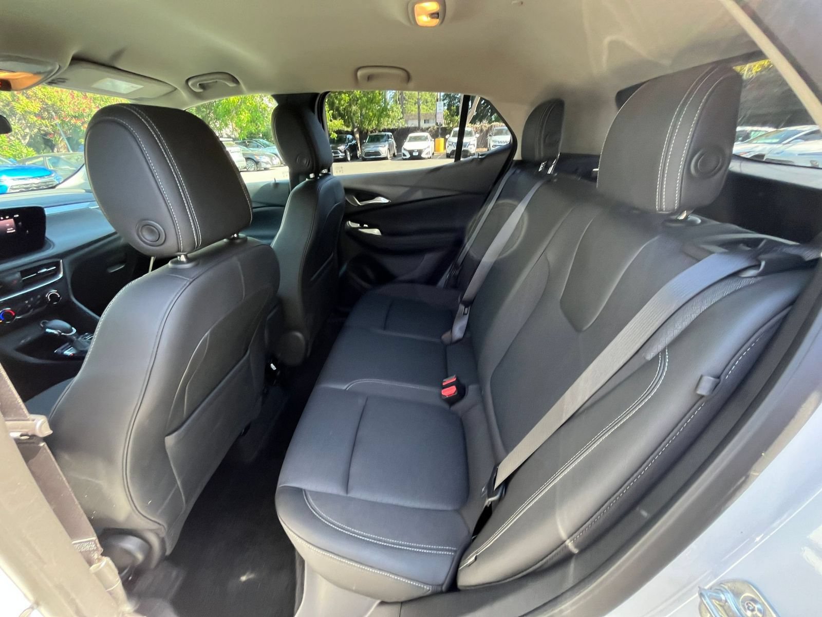 Used 2025 Buick Encore GX Preferred FWD image 24