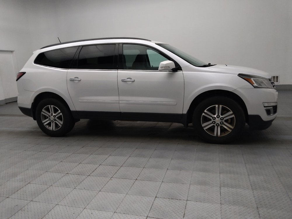 Used 2017 Chevrolet Traverse LT image 11