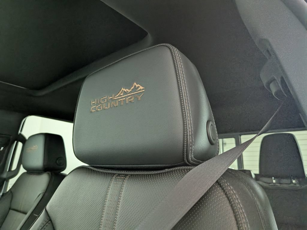 New 2026 Chevrolet Silverado 3500 High Country w/ High Country Premium Package AWD/4WD image 16