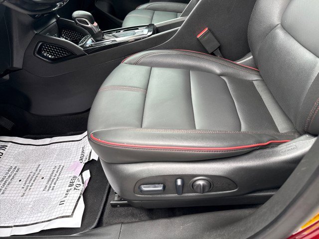 Used 2024 Chevrolet TrailBlazer RS image 16