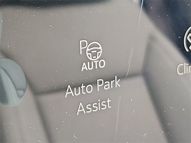 New 2026 GMC Yukon XL Elevation w/ Elevation Premium Package image 18