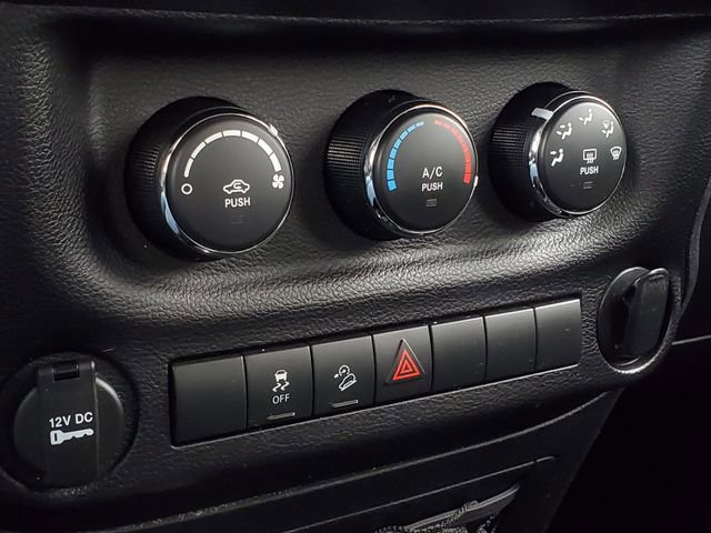 Used 2015 Jeep Wrangler Unlimited Sport w/ Connectivity Group image 20