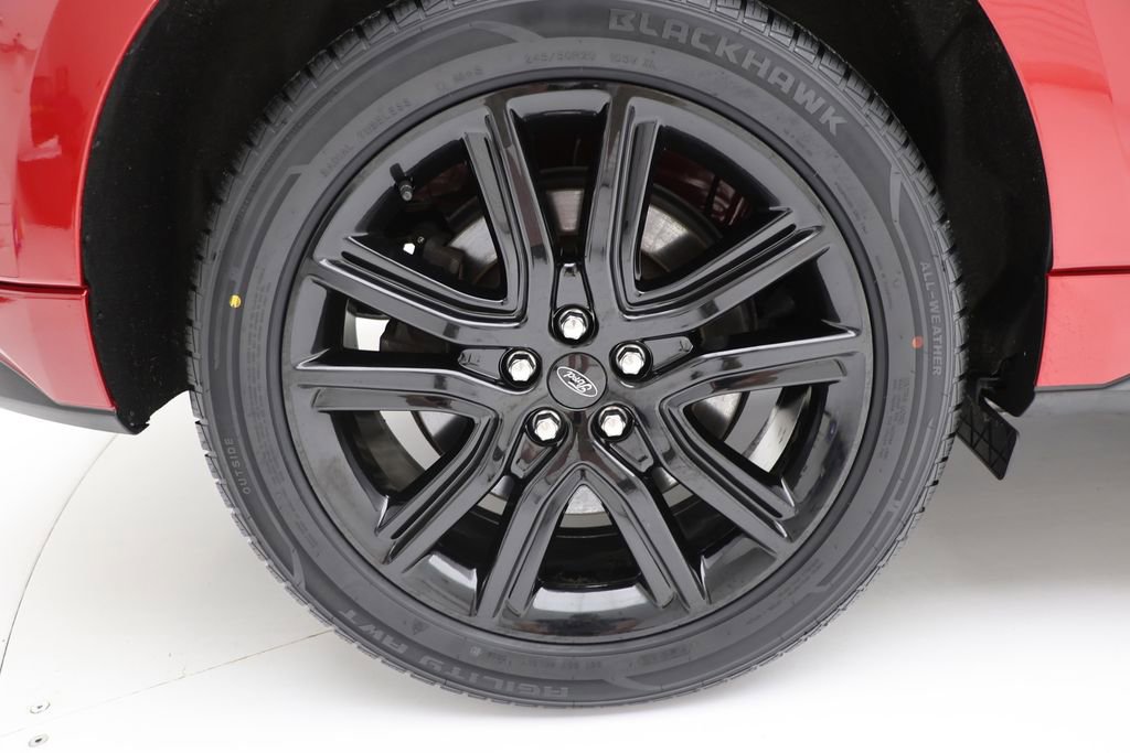 Used 2022 Ford Edge ST-Line AWD/4WD image 9