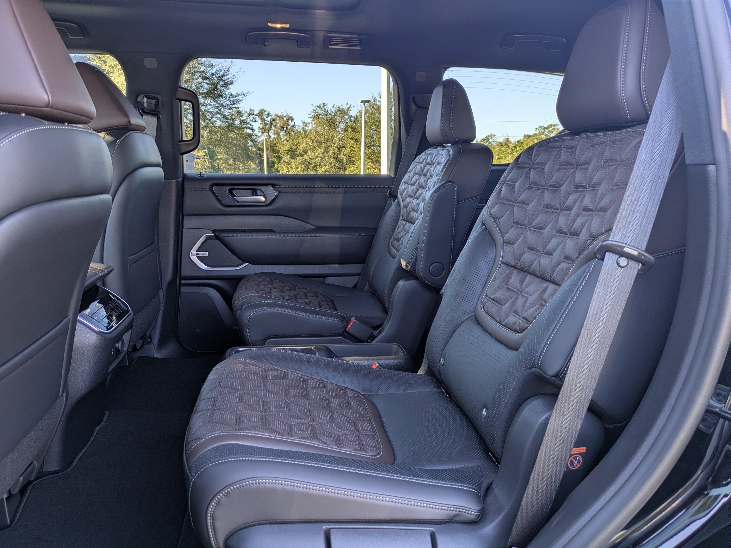 New 2026 Nissan Armada Platinum Reserve image 16