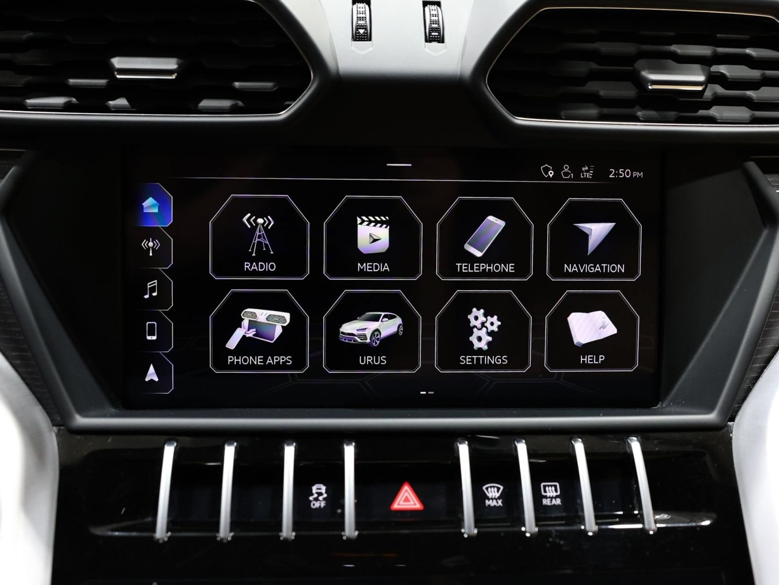 Used 2019 Lamborghini Urus AWD/4WD image 56