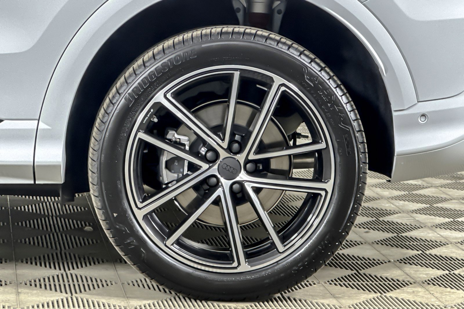 New 2026 Audi Q5 Premium Plus AWD/4WD image 26