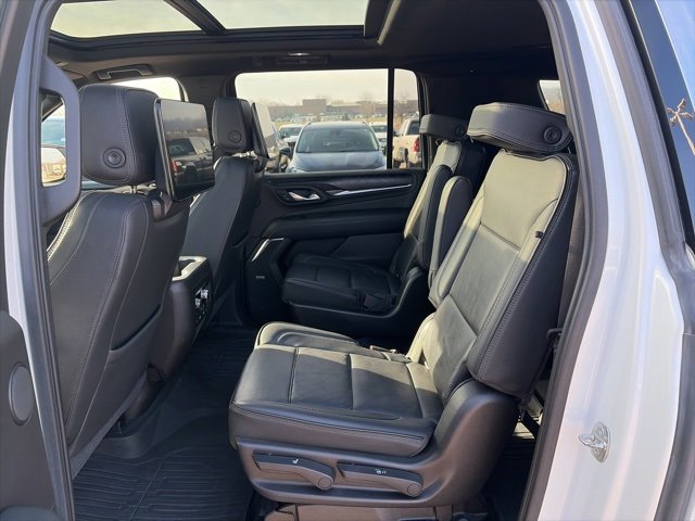 Used 2021 GMC Yukon XL Denali w/ Denali Ultimate Package image 37