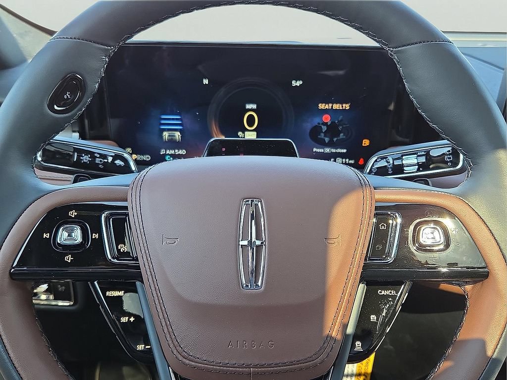New 2026 Lincoln Aviator Reserve w/ Luxury Package RWD image 17