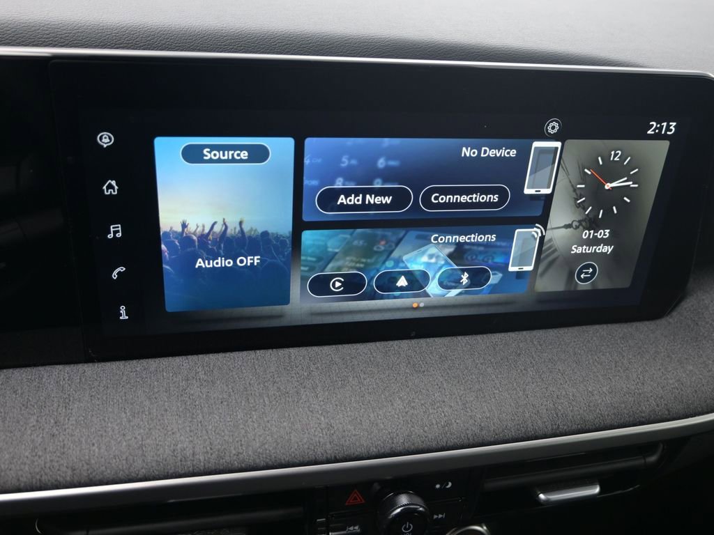 Certified 2025 Nissan Kicks SV image 18