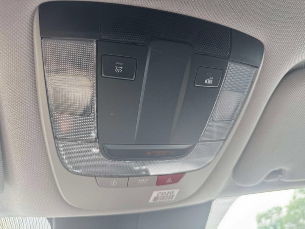 Used 2023 Kia Sorento EX AWD/4WD image 29