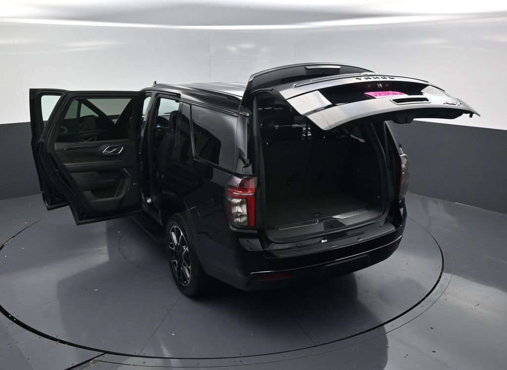 Used 2024 Chevrolet Tahoe RST w/ Luxury Package image 24