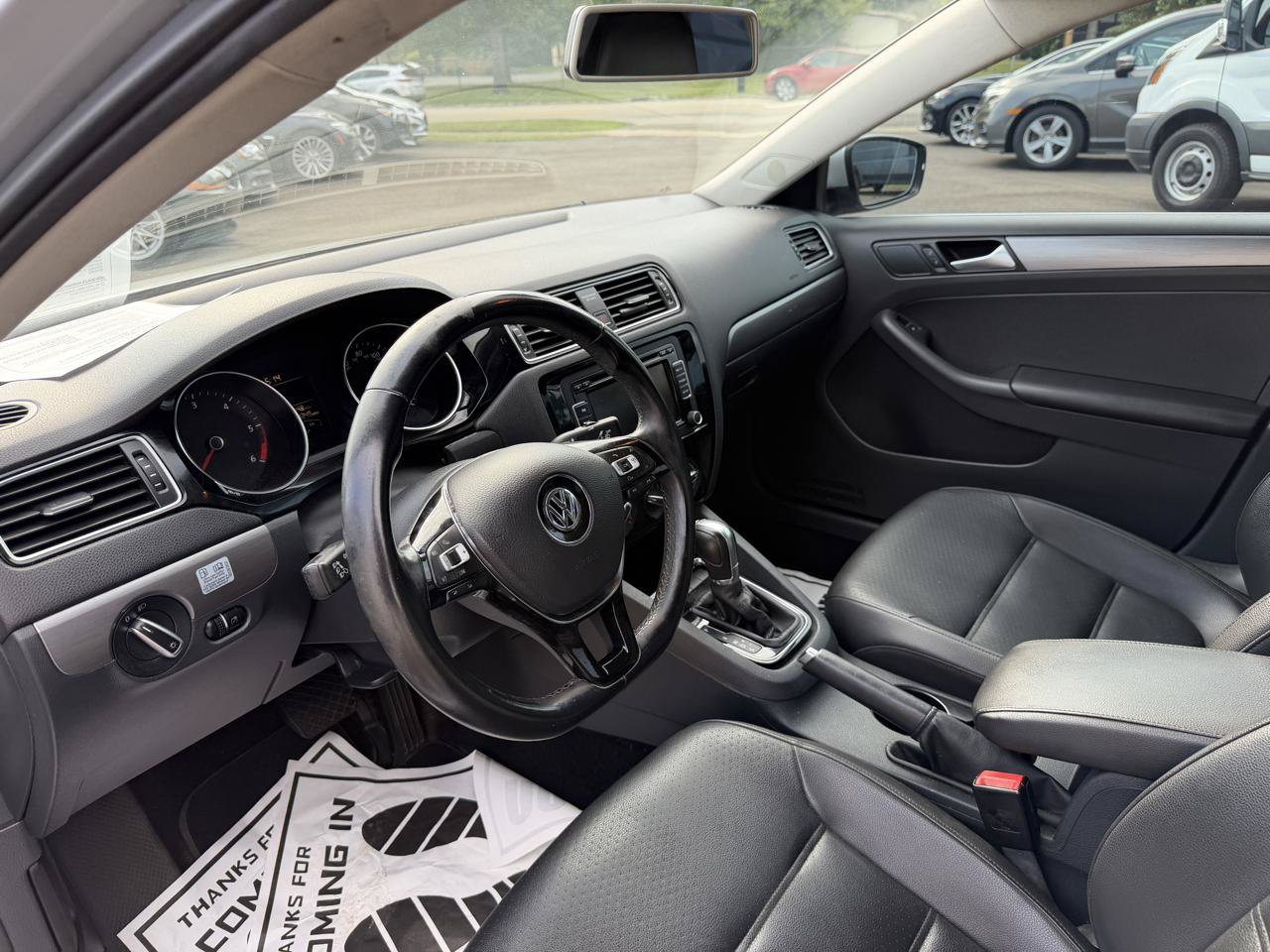 Used 2015 Volkswagen Jetta TDI SE FWD image 16