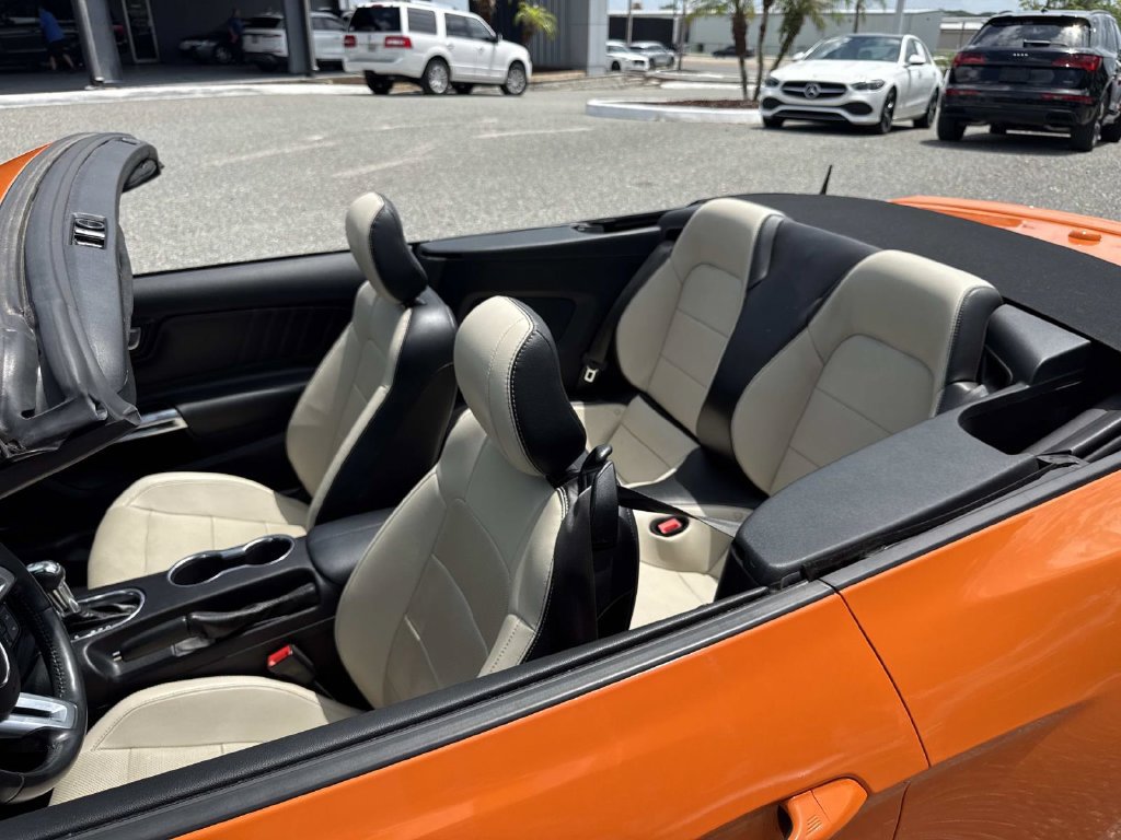 Used 2020 Ford Mustang GT Premium RWD image 13