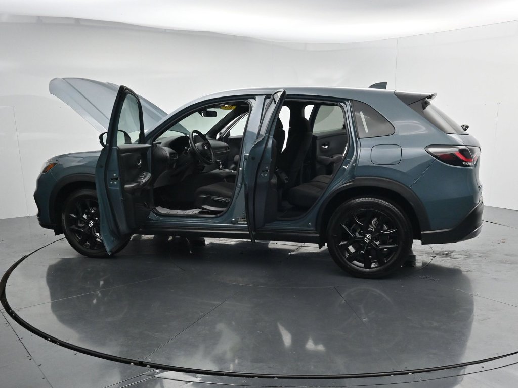 Used 2024 Honda HR-V Sport image 42